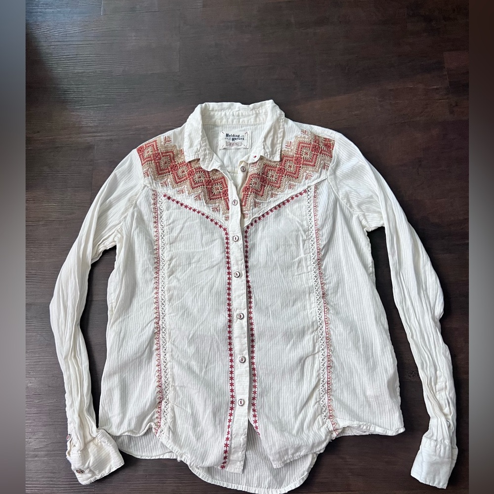 Holding Horses by Anthropology Embroidered thirst sizes Small